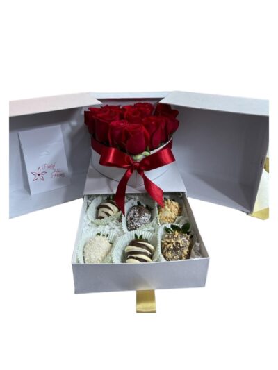 Caja de corazon con fresas