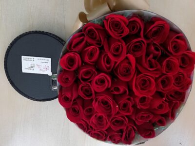 Caja de rosas