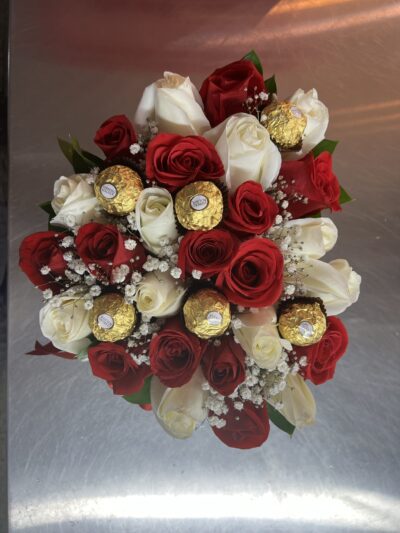 Caja de corazon con ferrero